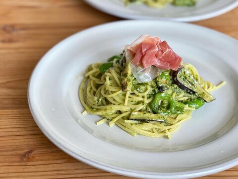 夏野菜のジェノベーゼパスタ